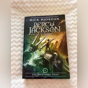 Percy Jackson And The Olympians: The Lightning Thief - Rick Riordan